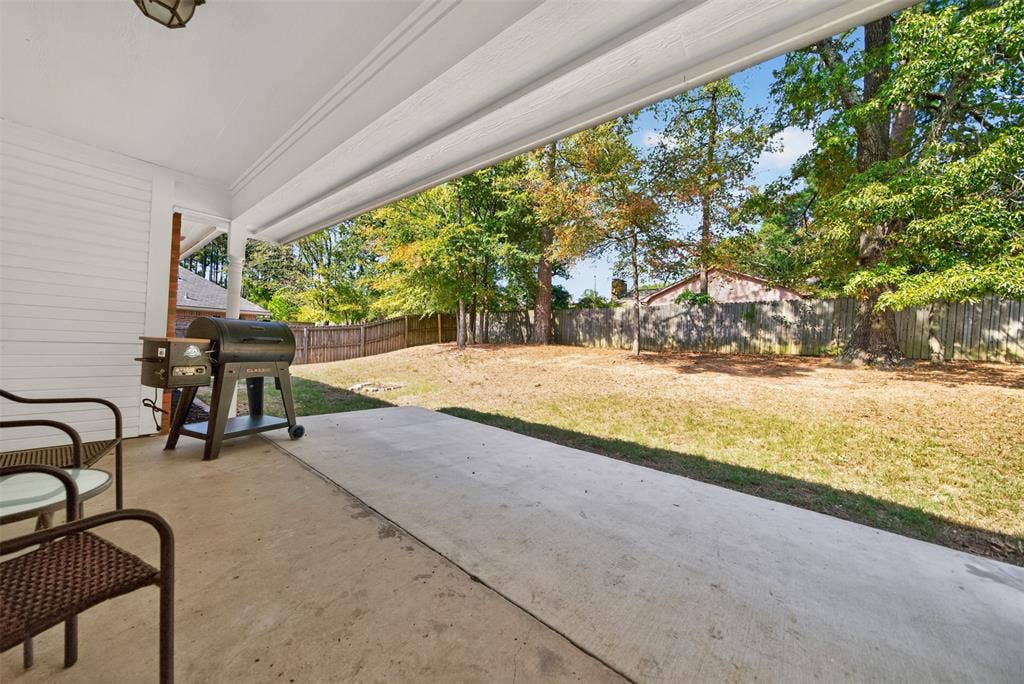1629 Crockett Drive, Tyler, TX 75701 1629 Crockett Drive, Tyler, TX 75701