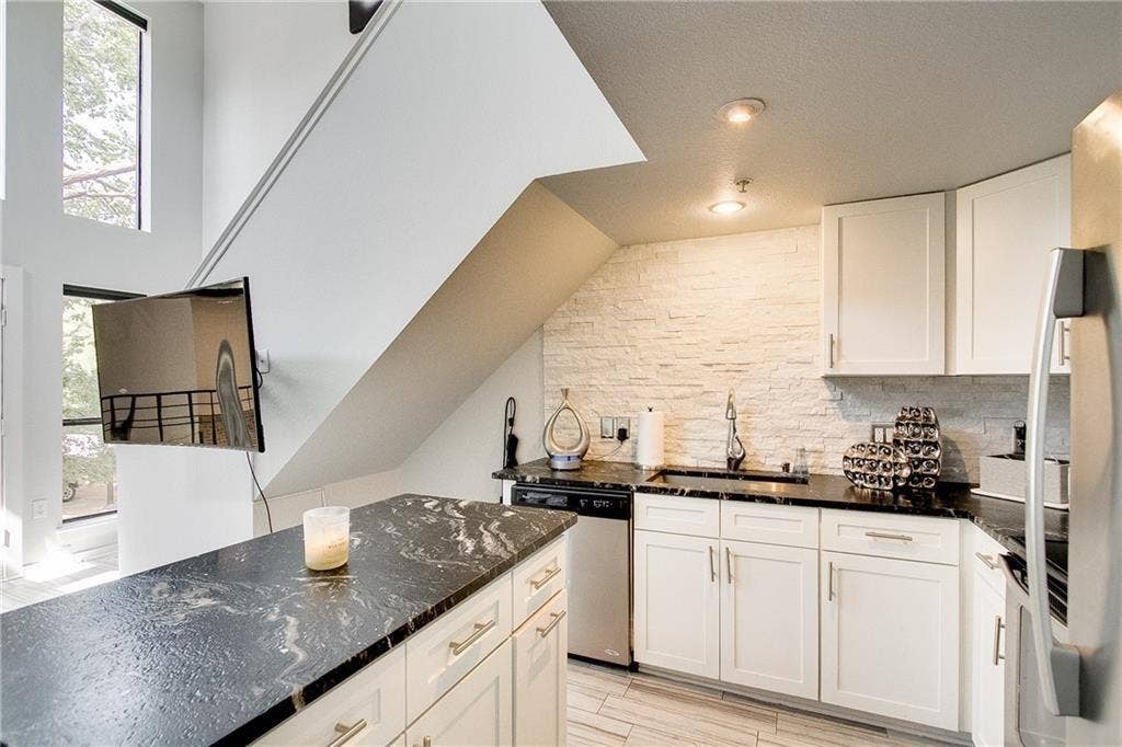 5111 Manett Street, #203, Dallas, TX 75206 5111 Manett Street, #203, Dallas, TX 75206