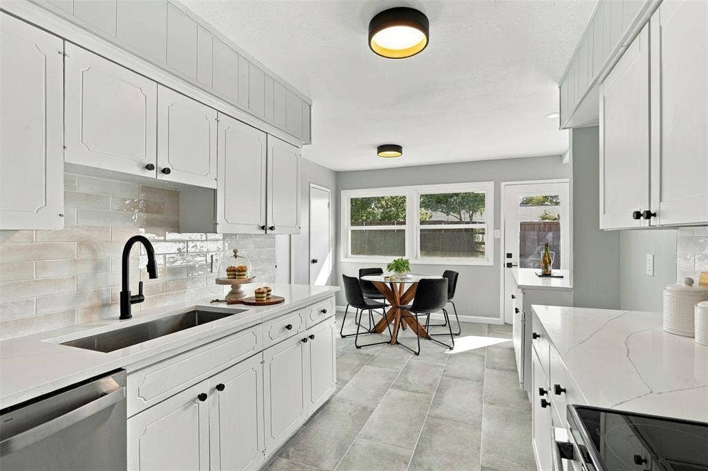 3560 High Bluff Drive, Dallas, TX 75234
