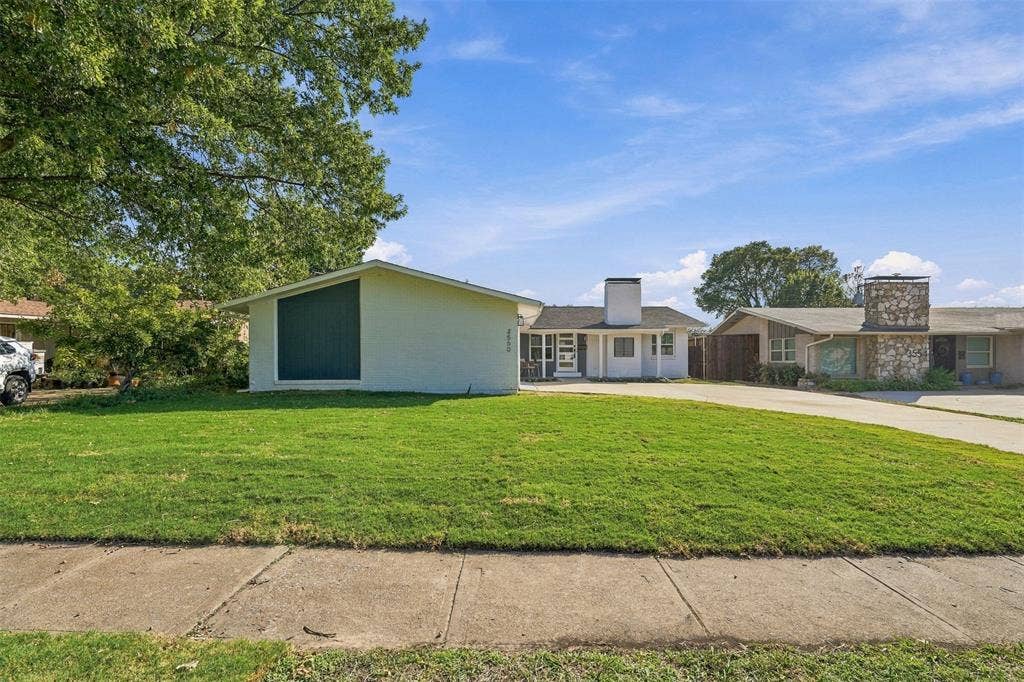 3560 High Bluff Drive, Dallas, TX 75234