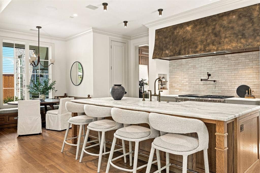 6526 Woodland Drive, Dallas, TX 75225 6526 Woodland Drive, Dallas, TX 75225