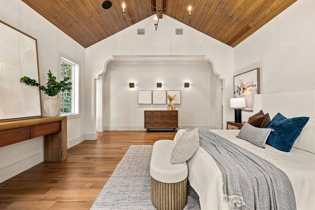 6526 Woodland Drive, Dallas, TX 75225 Downstairs
