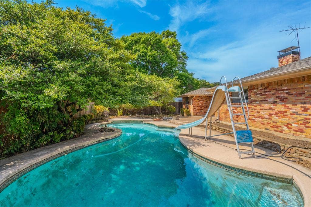 7008 Leameadow Drive, Dallas, TX 75248 7008 Leameadow Drive, Dallas, TX 75248