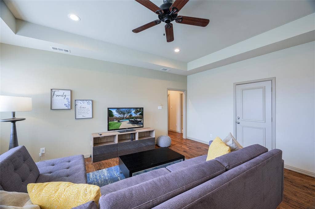 5624 Gillum Drive, Plano, TX 75093