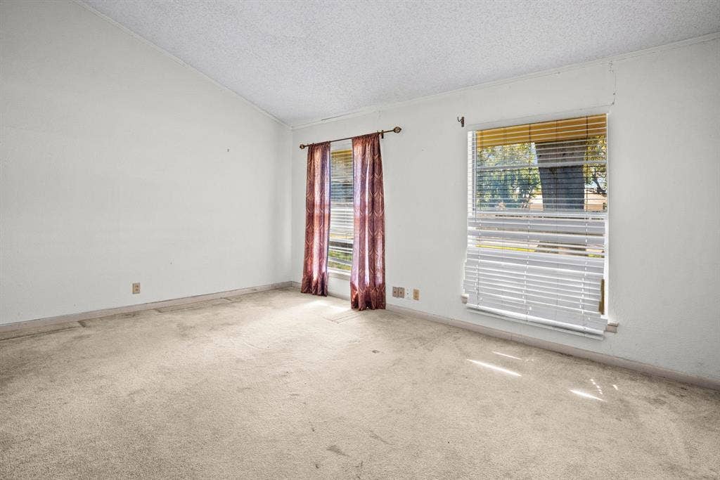 1400 Aldridge Street, Commerce, TX 75428