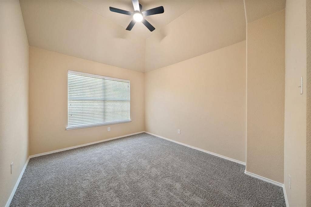 904 Amherst Drive, DeSoto, TX 75115 904 Amherst Drive, DeSoto, TX 75115