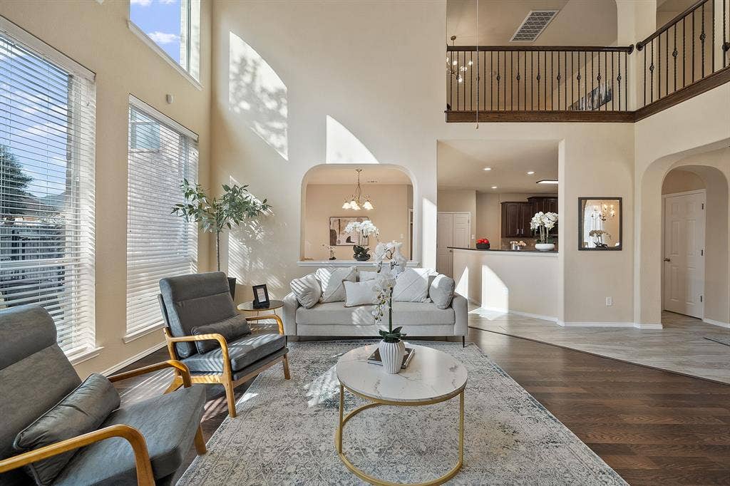 904 Amherst Drive, DeSoto, TX 75115 904 Amherst Drive, DeSoto, TX 75115