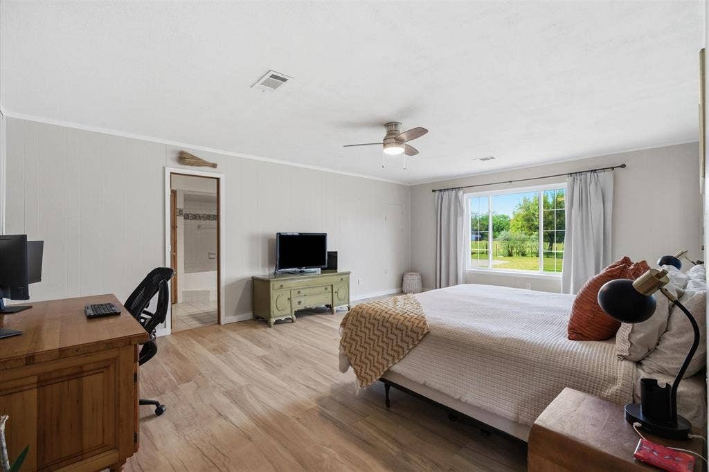7142 S Fm 148, Kaufman, TX 75142 7142 S Fm 148, Kaufman, TX 75142