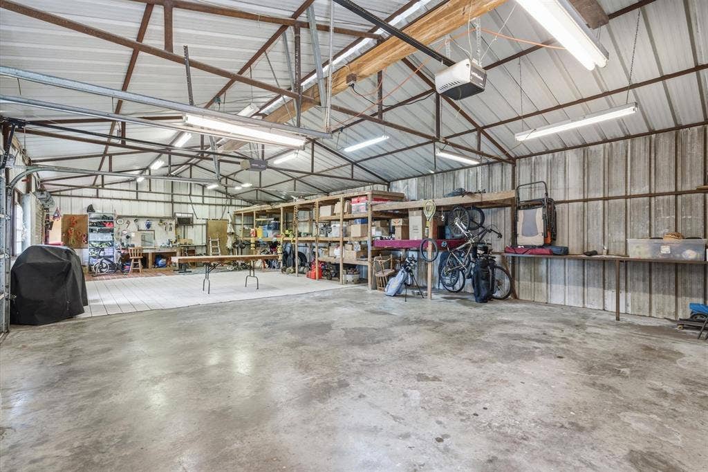 7142 S Fm 148, Kaufman, TX 75142 7142 S Fm 148, Kaufman, TX 75142