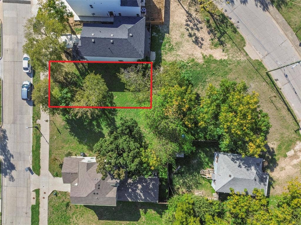 425 N Denley Drive, Dallas, TX 75203