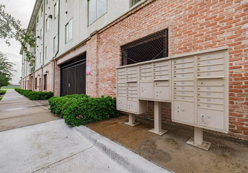 3221 Elihu Street, #307, Dallas, TX 75210 3221 Elihu Street, #307, Dallas, TX 75210