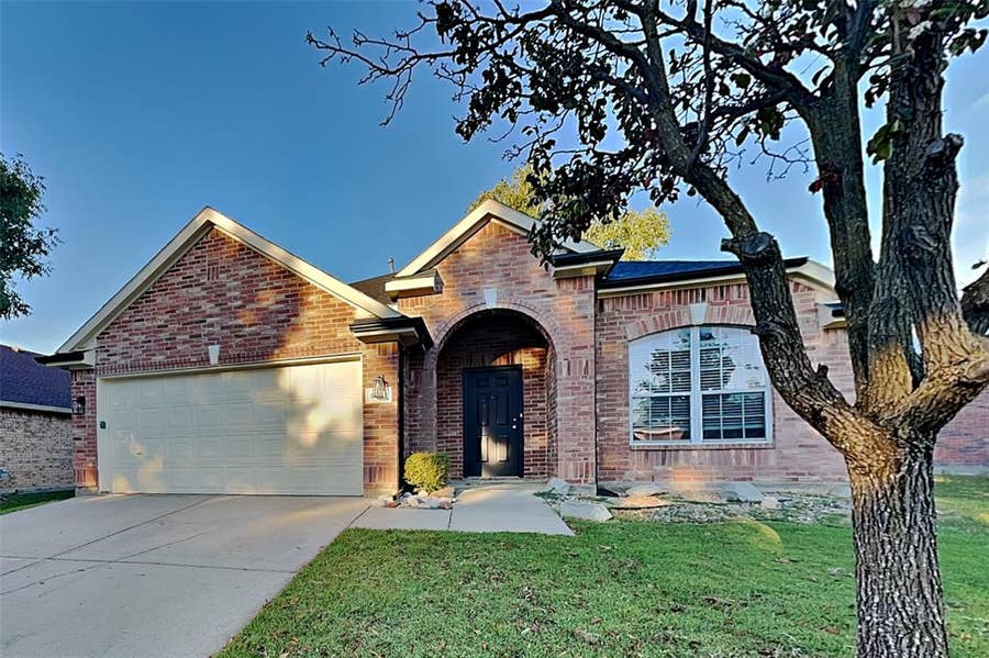 Property photo for 6721 Bison Trail, Watauga, TX