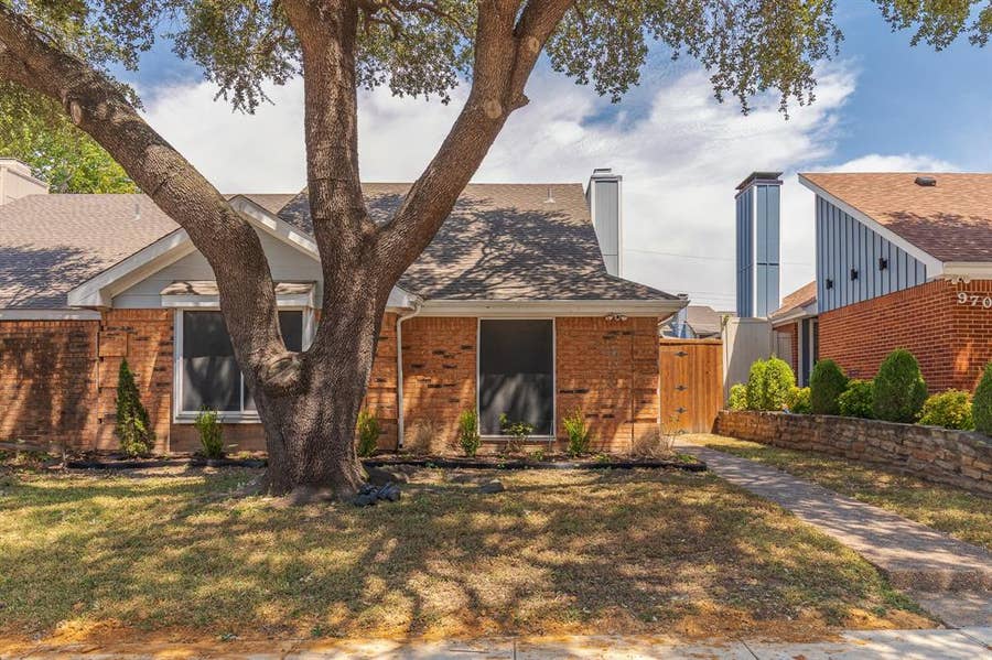 Property photo for 9703 Springtree Lane, Dallas, TX