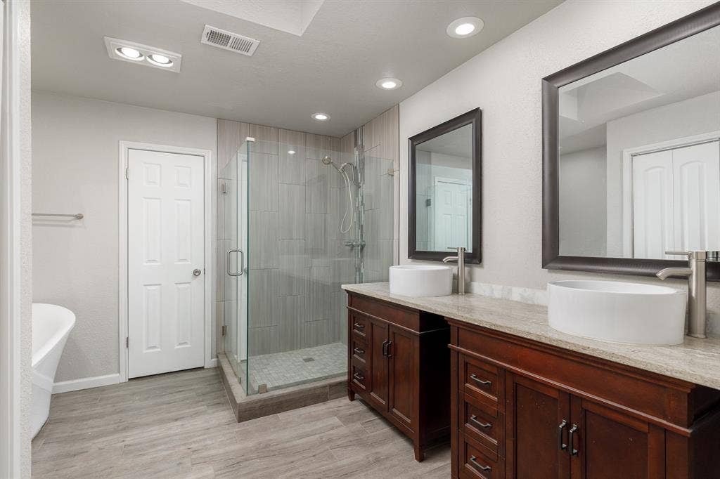 9703 Springtree Lane, Dallas, TX 75243