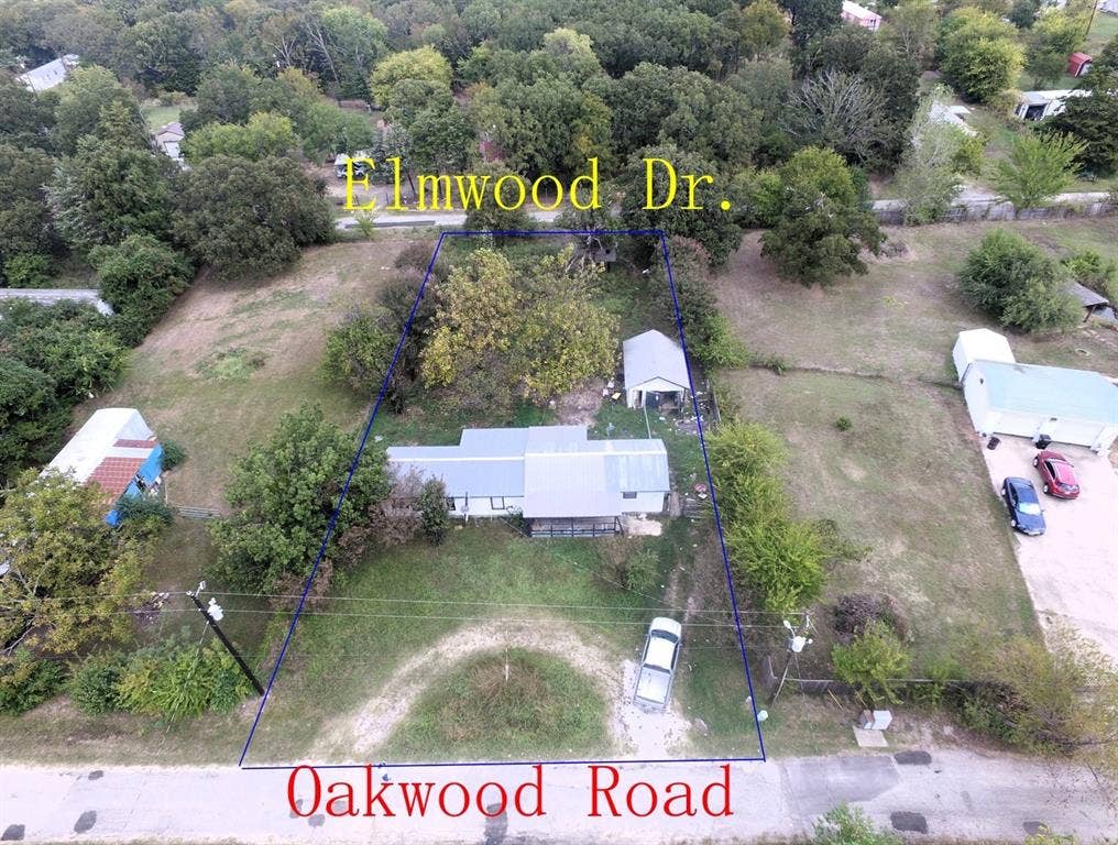 2492 Oakwood Drive, Wills Point, TX 75169 2492 Oakwood Drive, Wills Point, TX 75169