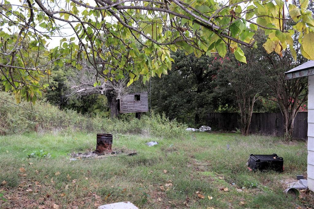 2492 Oakwood Drive, Wills Point, TX 75169 2492 Oakwood Drive, Wills Point, TX 75169
