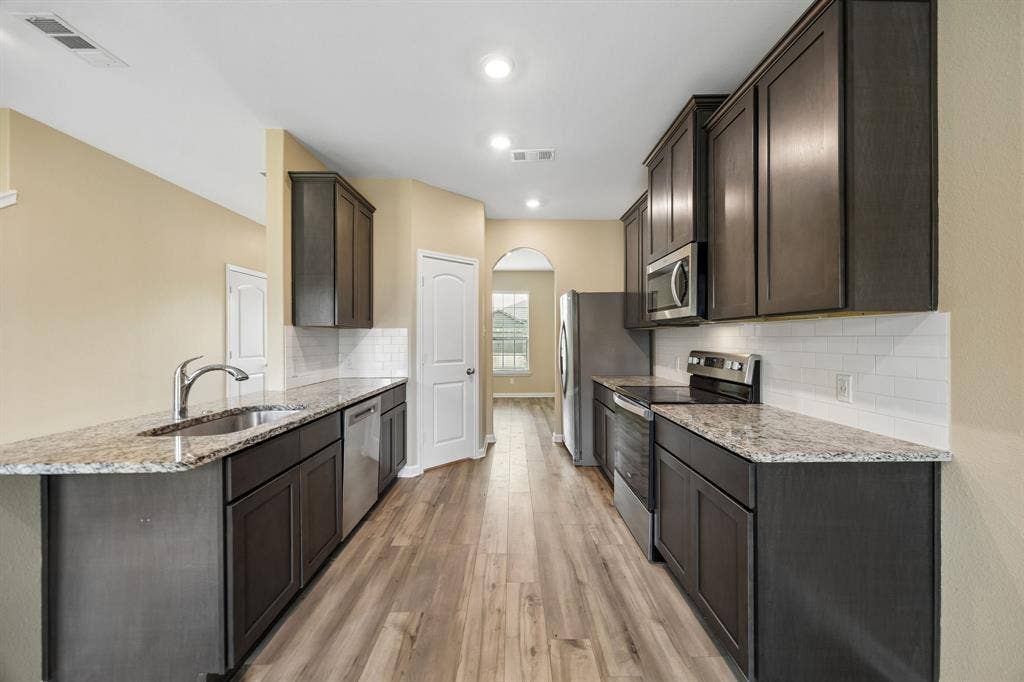 274 Moonstone Way, Princeton, TX 75407 274 Moonstone Way, Princeton, TX 75407