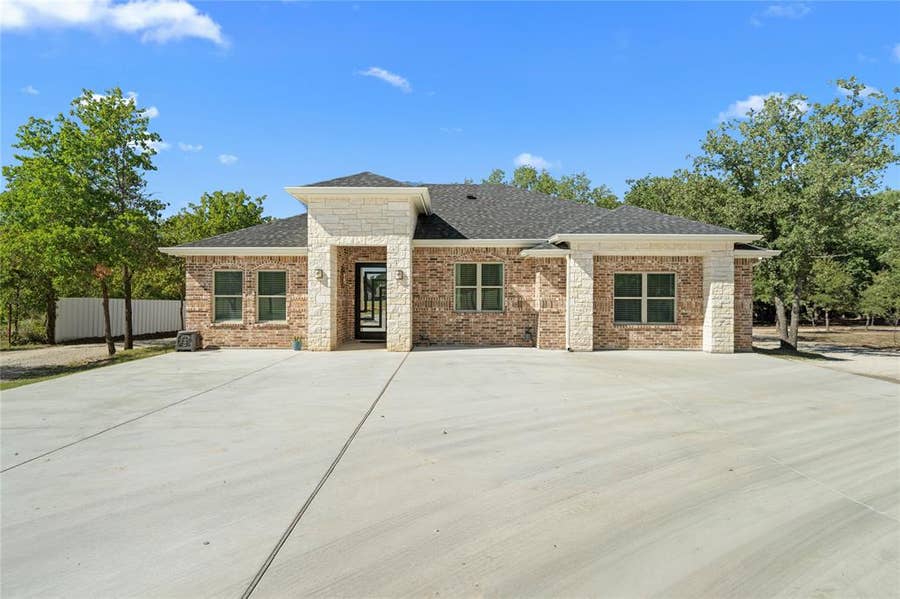 Property photo for 775 Phillips Drive, Azle, TX