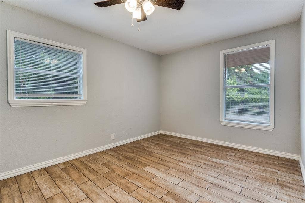 1239 Cedar Haven Avenue, Dallas, TX 75216
