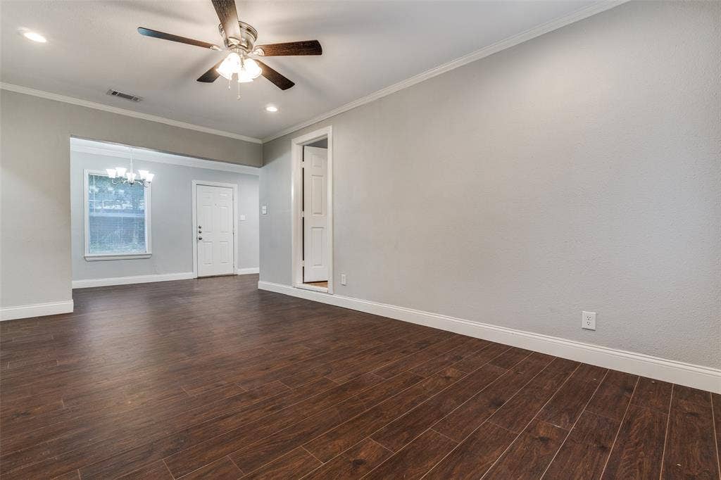 1239 Cedar Haven Avenue, Dallas, TX 75216
