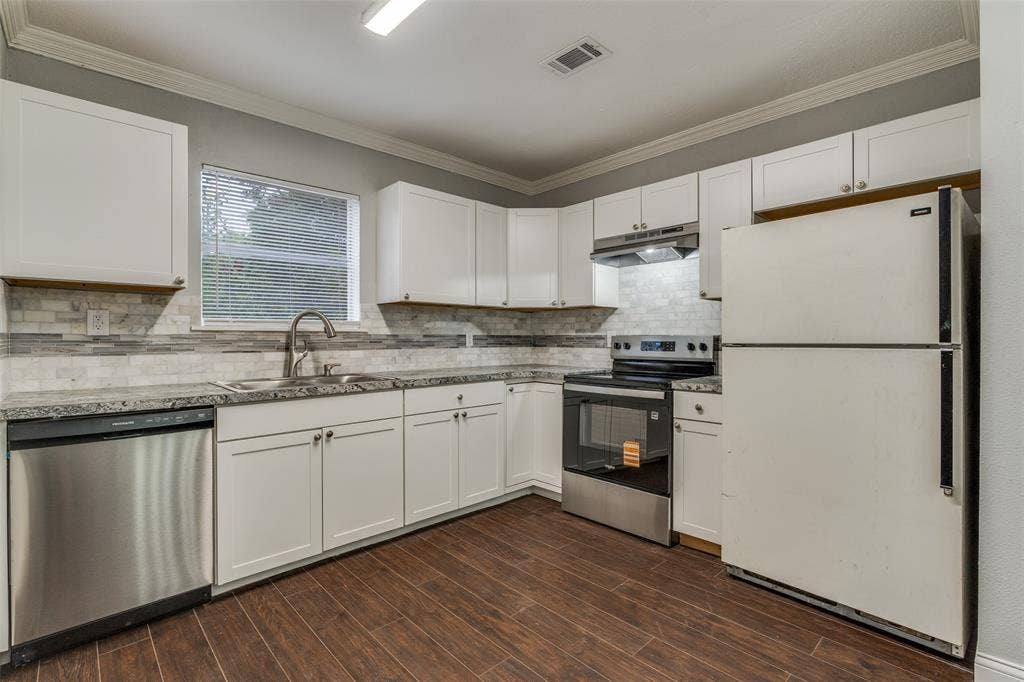 1239 Cedar Haven Avenue, Dallas, TX 75216