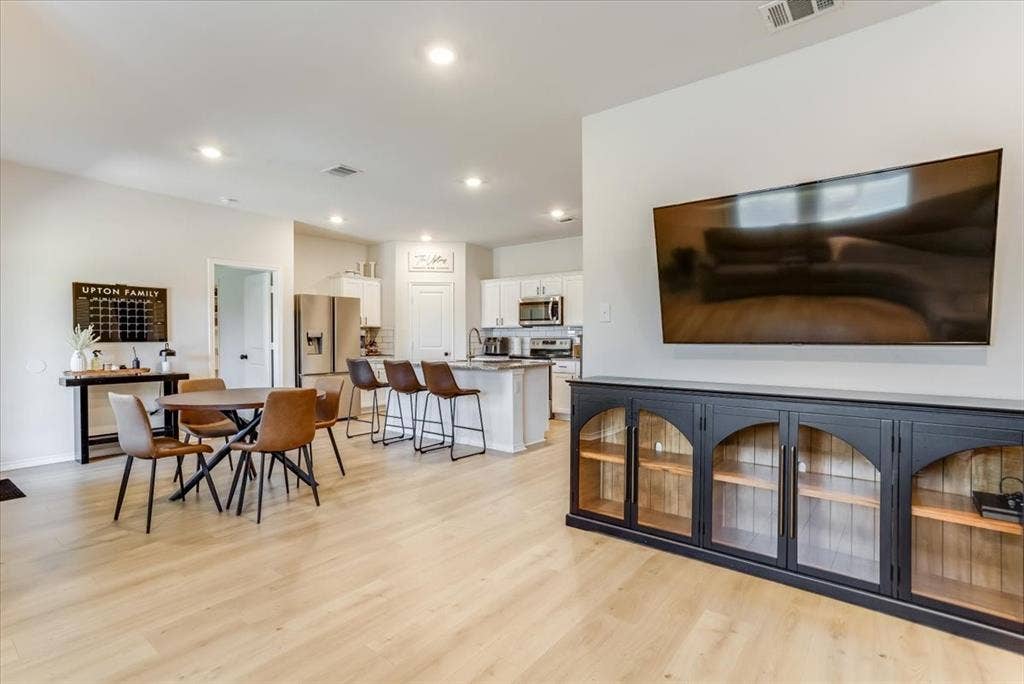 121 Stovall Lane, Caddo Mills, TX 75135