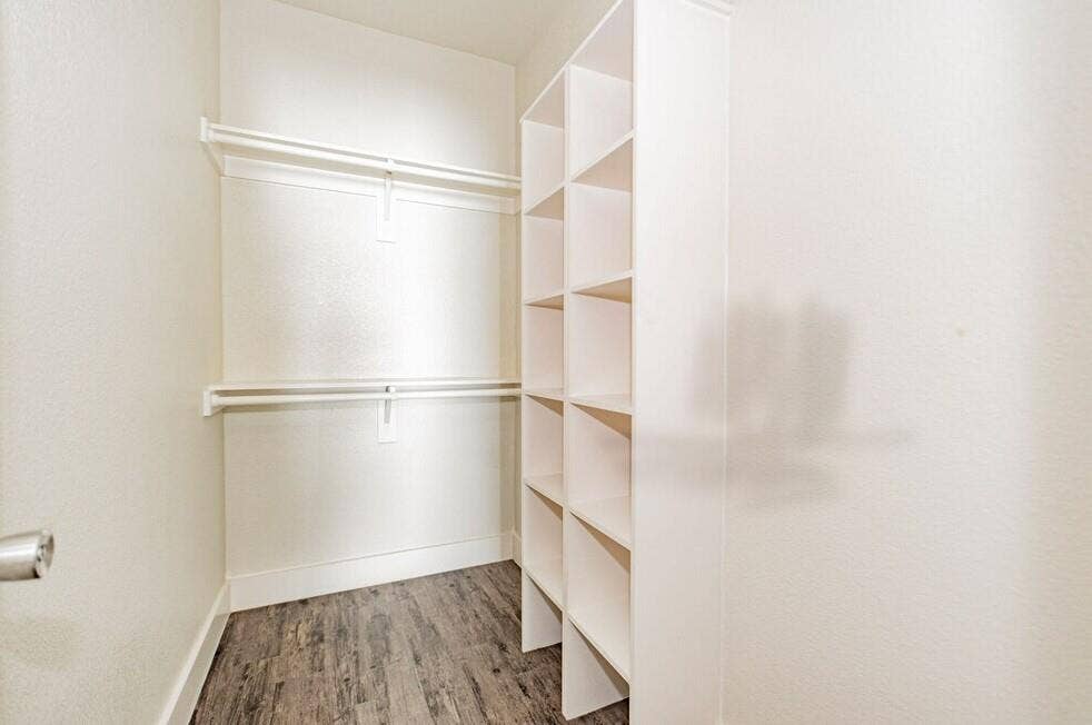 3221 Elihu Street, #404, Dallas, TX 75210 3221 Elihu Street, #404, Dallas, TX 75210