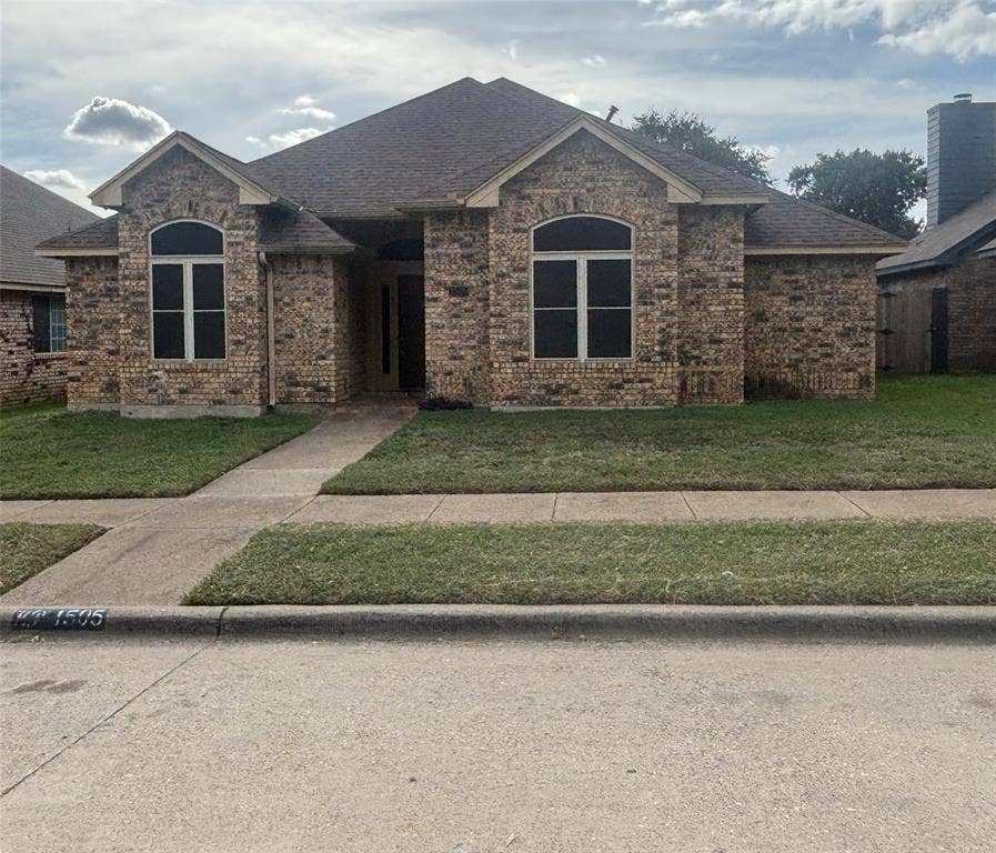 1505 Tuley Street, Cedar Hill, TX 75104