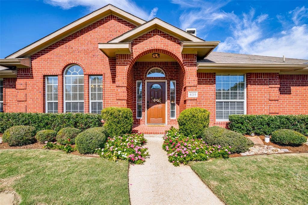 439 Lakehurst Drive, Murphy, TX 75094 439 Lakehurst Drive, Murphy, TX 75094