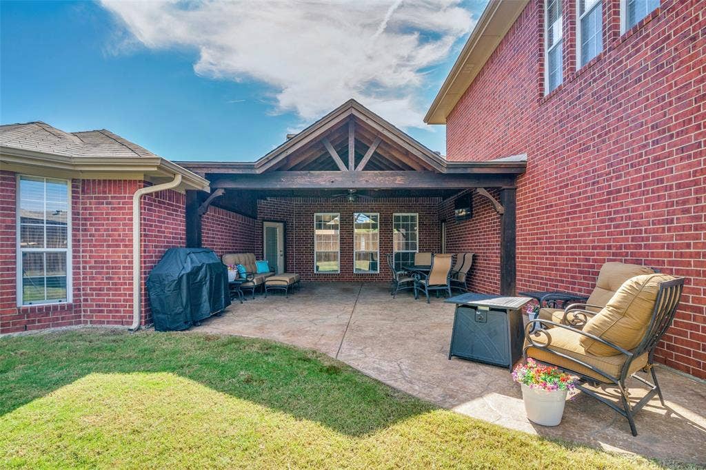 439 Lakehurst Drive, Murphy, TX 75094 439 Lakehurst Drive, Murphy, TX 75094