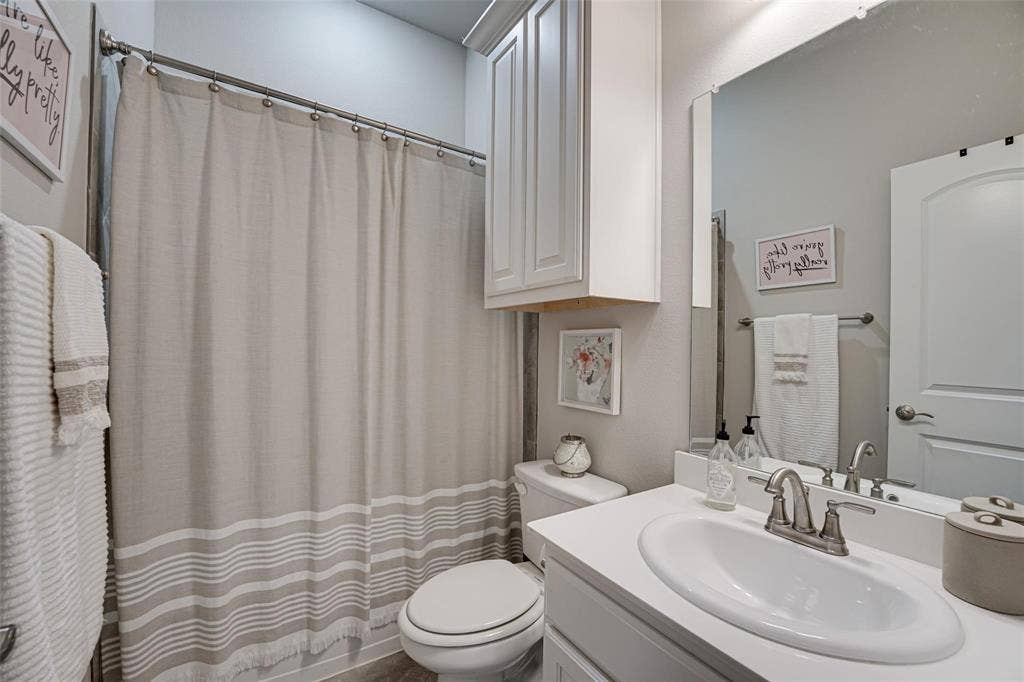1651 Sonnet Drive, Heath, TX 75126