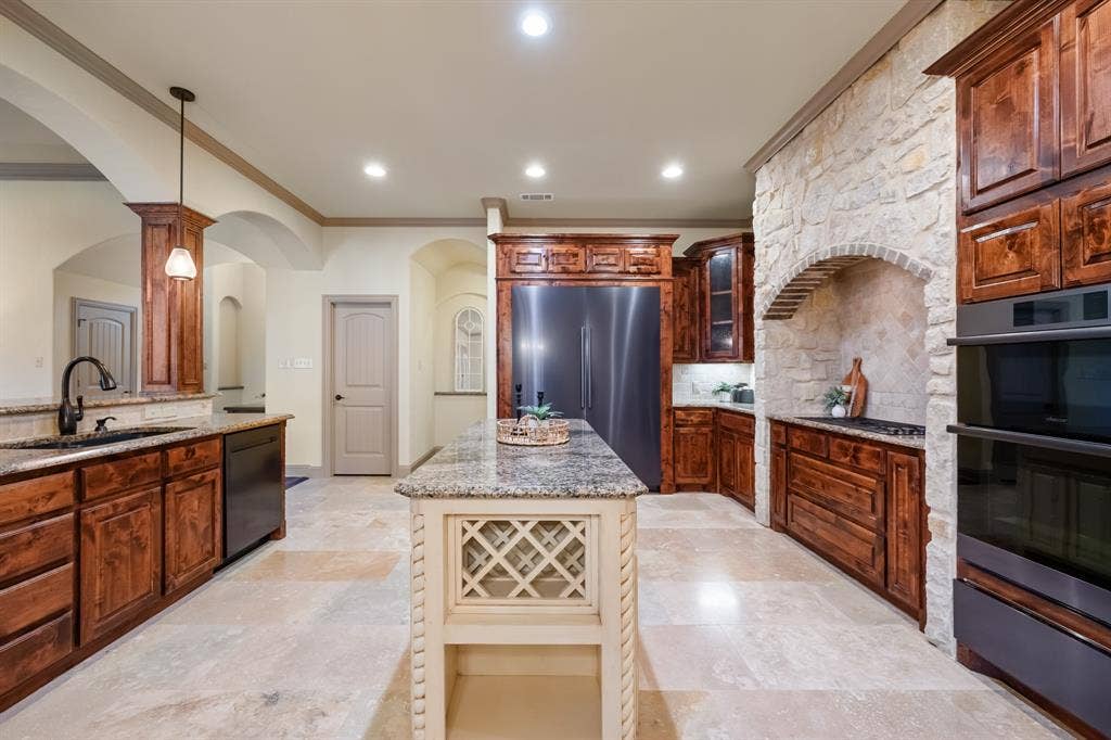 755 Windsong Lane, Rockwall, TX 75032