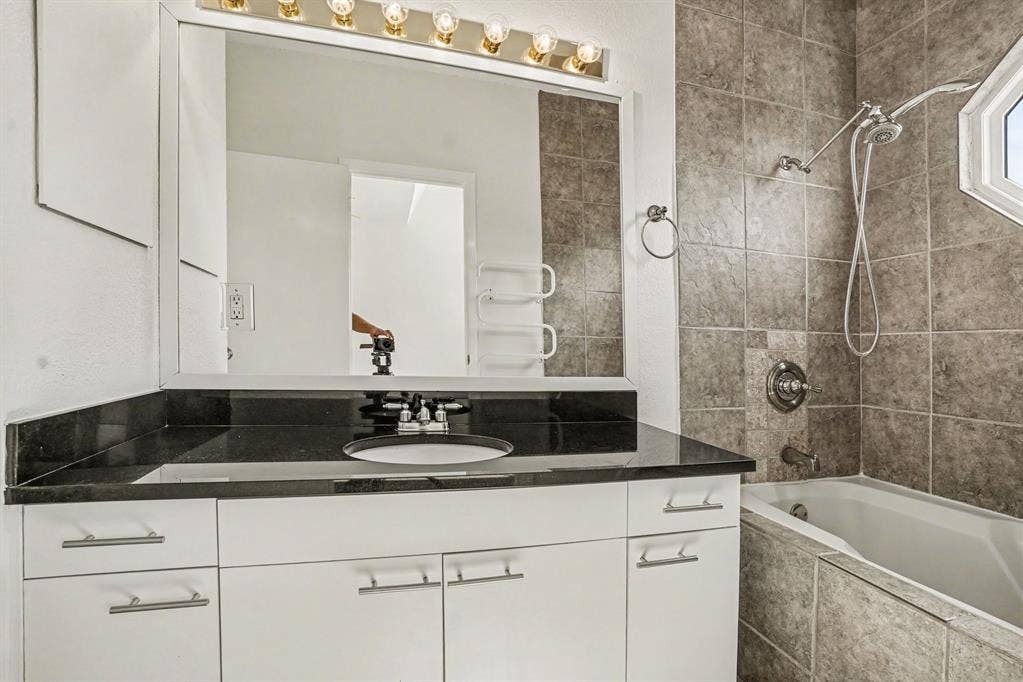 3235 Cole Avenue, #45, Dallas, TX 75204