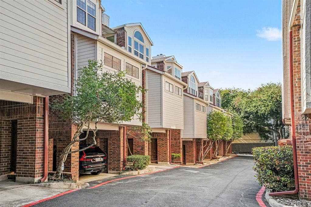 3235 Cole Avenue, #45, Dallas, TX 75204