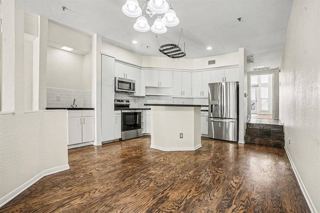 3235 Cole Avenue, #45, Dallas, TX 75204
