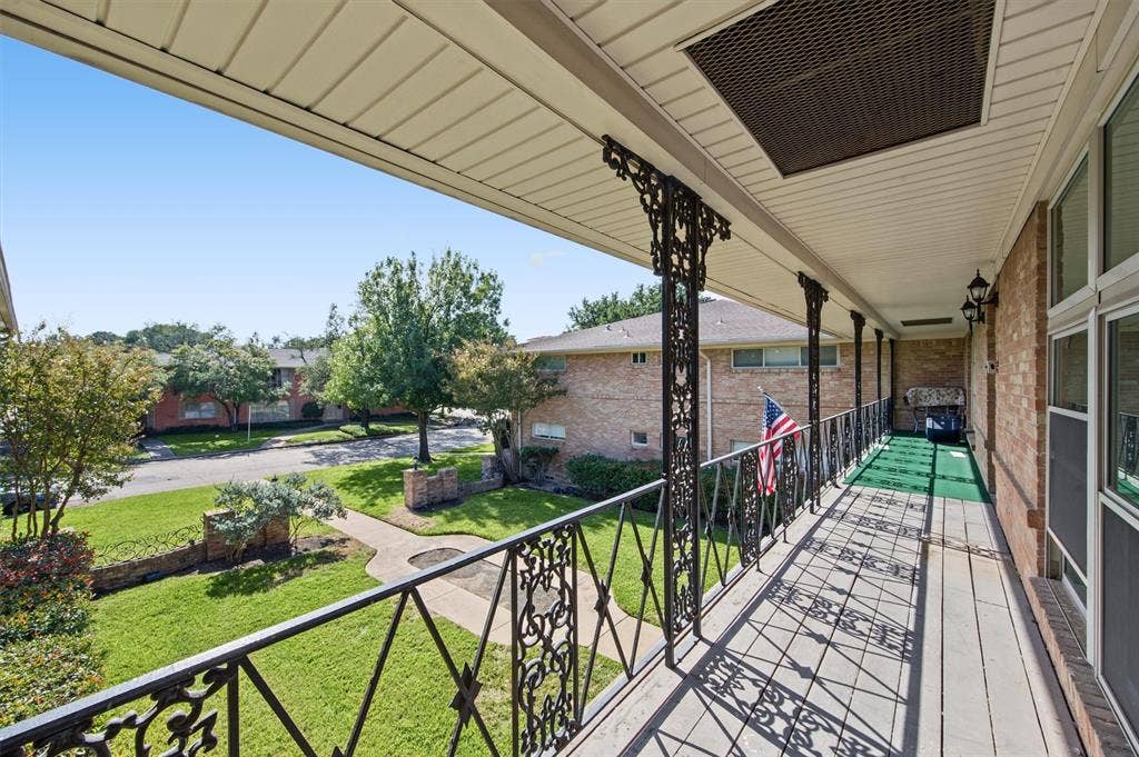 6127 Bandera Avenue, #D, Dallas, TX 75225 6127 Bandera Avenue, #D, Dallas, TX 75225