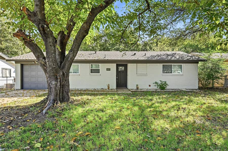 Property photo for 2117 N Duke Drive, Sherman, TX
