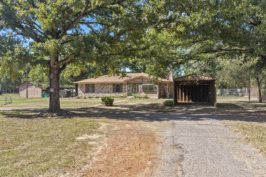 Property photo for 166 CR 1858 Road, Yantis, TX