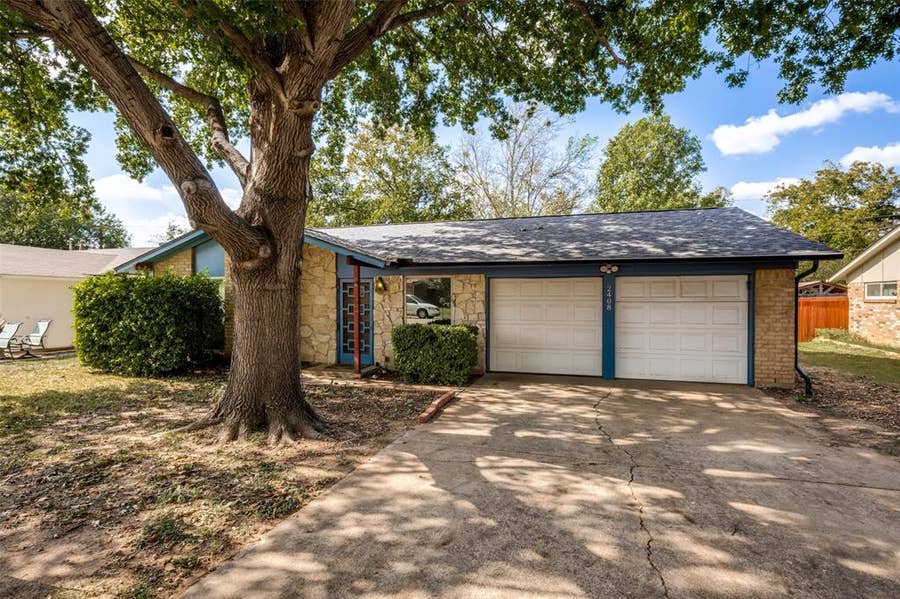 Property photo for 2408 Westwood Drive, Denton, TX