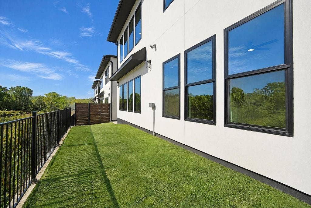 3412 Umyousef Court, Irving, TX 75038 3412 Umyousef Court, Irving, TX 75038