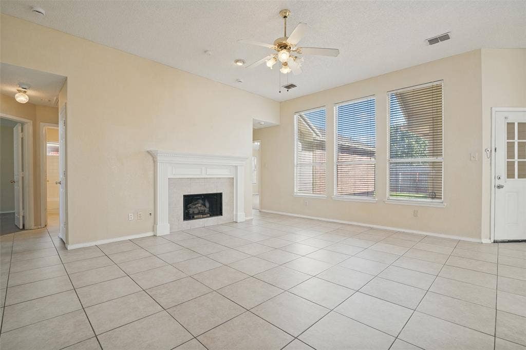 2520 Walnut Creek Drive, Mesquite, TX 75181 2520 Walnut Creek Drive, Mesquite, TX 75181