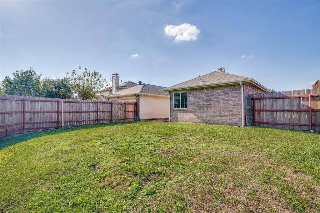2520 Walnut Creek Drive, Mesquite, TX 75181 2520 Walnut Creek Drive, Mesquite, TX 75181