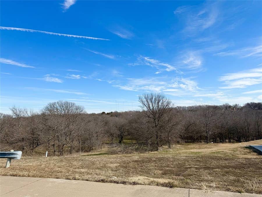 Property photo for 1224 Lilac Lane, Grand Prairie, TX