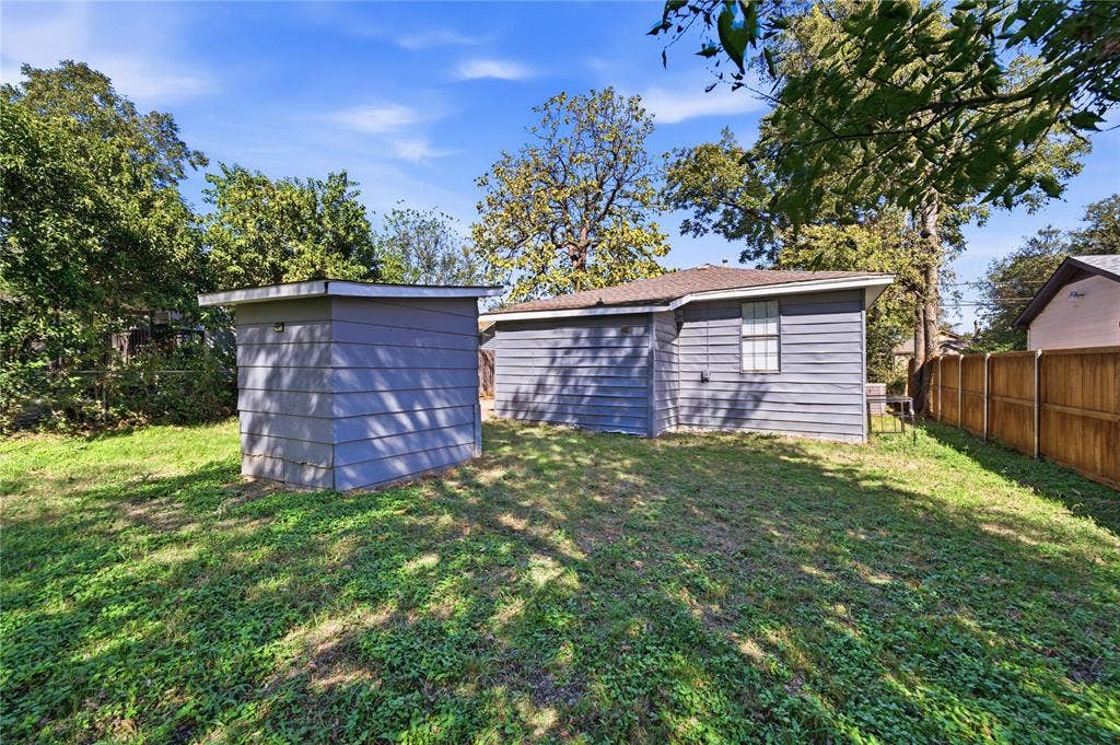 4127 Opal Avenue, Dallas, TX 75216 4127 Opal Avenue, Dallas, TX 75216