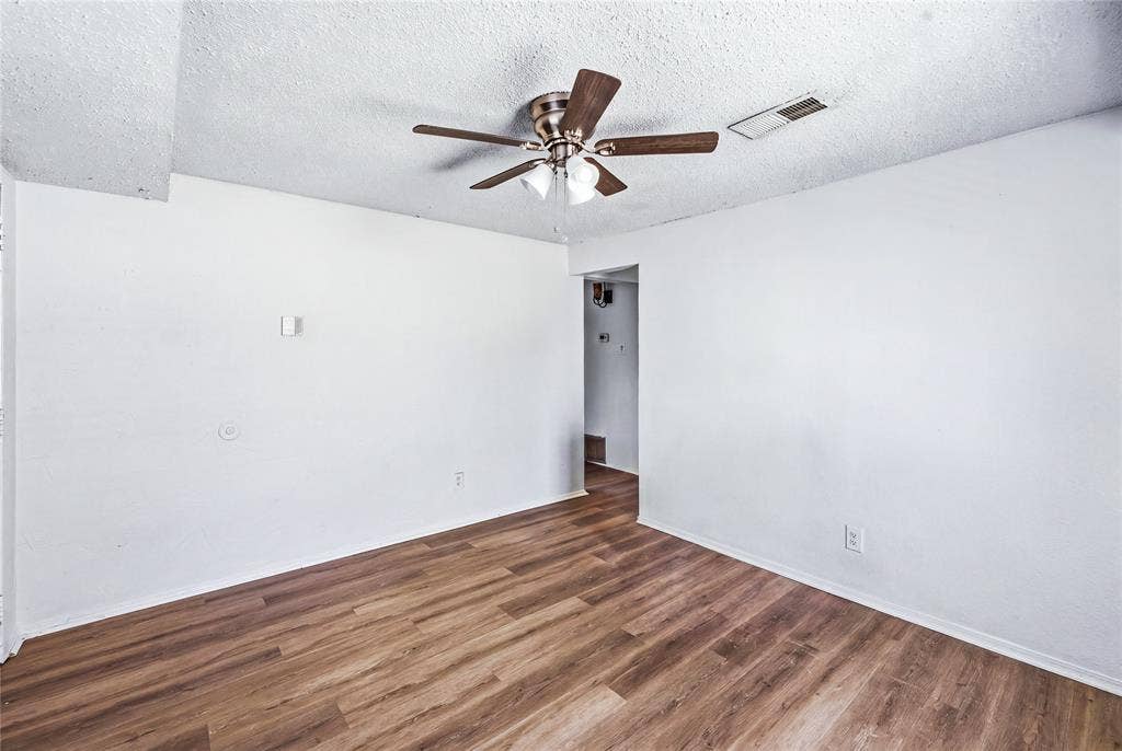 4127 Opal Avenue, Dallas, TX 75216 4127 Opal Avenue, Dallas, TX 75216