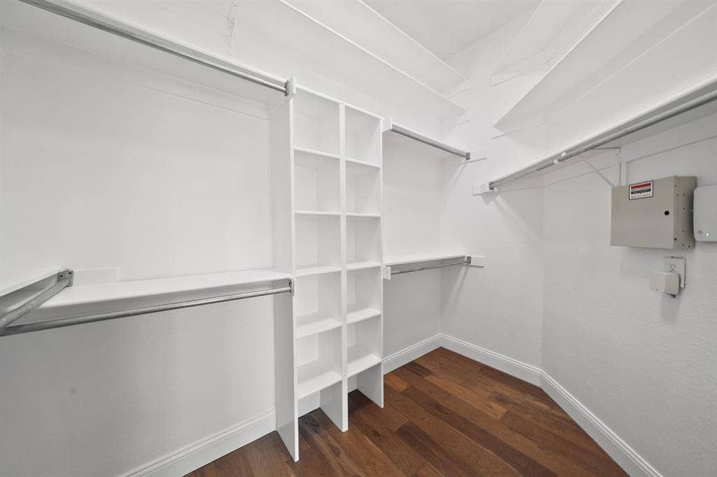 11414 Ocean Road, Frisco, TX 75035 Large primary closet