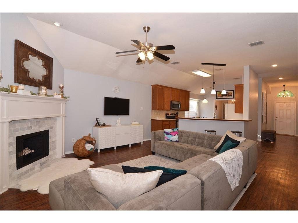 5901 Dark Forest Drive, McKinney, TX 75070 5901 Dark Forest Drive, McKinney, TX 75070