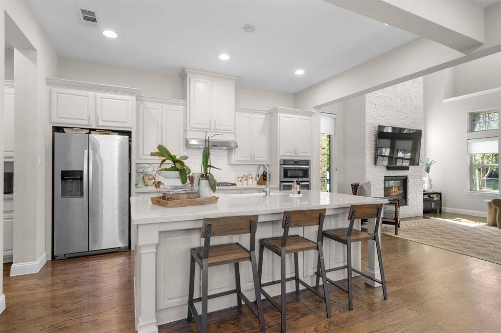 6805 Royal View Drive, McKinney, TX 75070 6805 Royal View Drive, McKinney, TX 75070