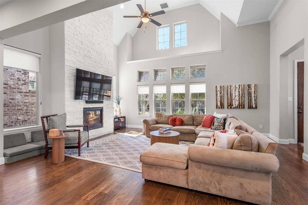 6805 Royal View Drive, McKinney, TX 75070 6805 Royal View Drive, McKinney, TX 75070