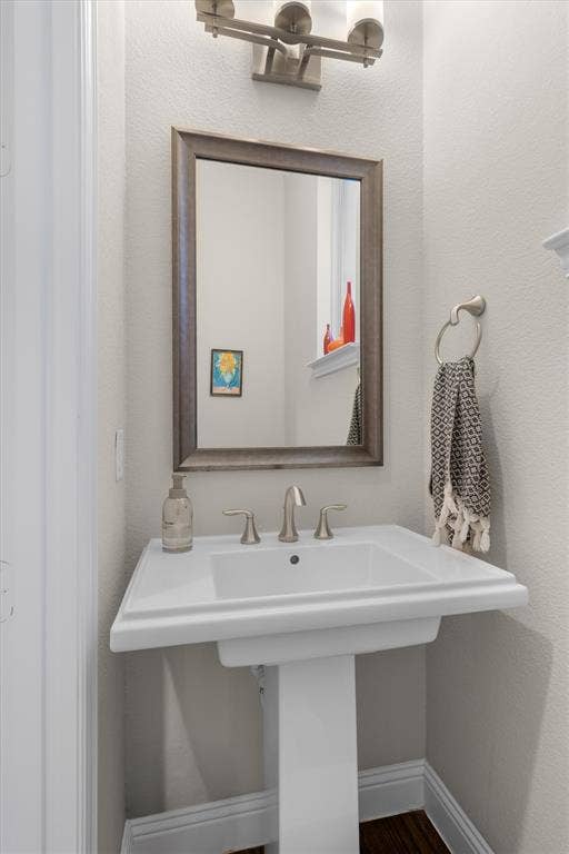 6805 Royal View Drive, McKinney, TX 75070 6805 Royal View Drive, McKinney, TX 75070